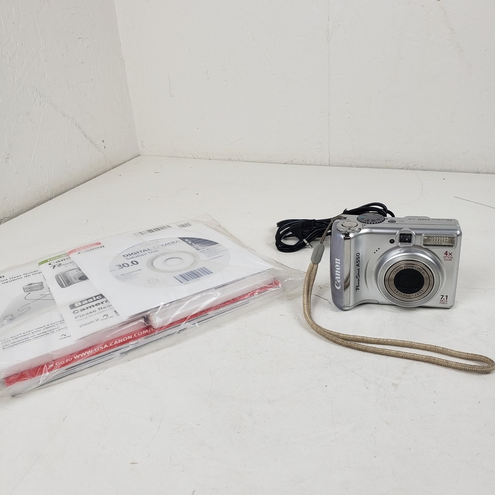 Canon PowerShot A550 7.1MP Digital Camera Silver 4x Optical Zoom Tested Bundle